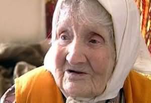 92-летняя пенсионерка из села Ильинка Липецкой области Александра Вдовина