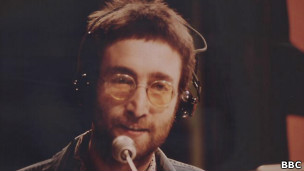 Джон Леннон в студии