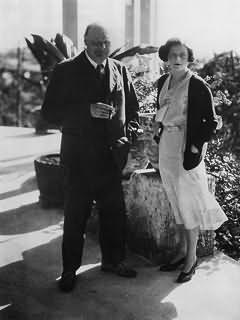 Уинстон Черчилль с дочерью Дианой в Нассау. 1927 г.