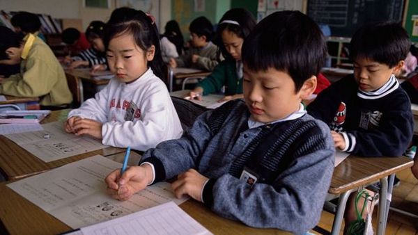 классы по 40 учеников в Японии не редкость