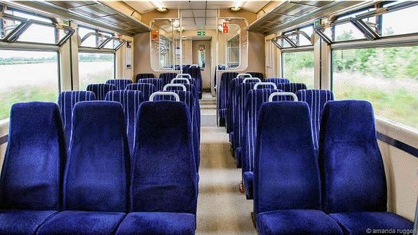 поезд-призрак: пустые места