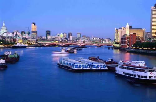  : Panorama of the City of London