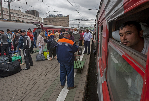почти половина из тех, кто приехал в Москву в поисках работы, выходцы из Узбекистана, Таджикистана и Киргизии