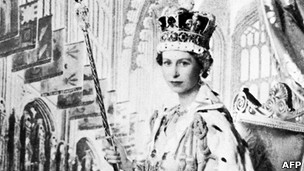 торжественная коронация Елизаветы II состоялась 2 июня 1953 года