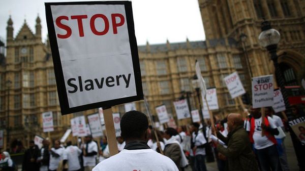 Лондон является одним из растущих центров современного рабства, предупреждают благотворительные организации, отмечая, что абсолютное большинство жертв - мигранты
