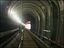 тоннель стал прорывом инженерной мысли - Брюнель впервые применил в строительстве проходческий щит